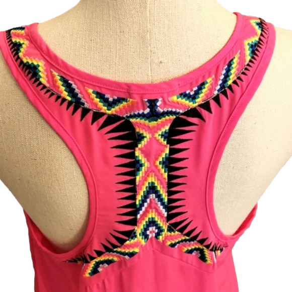 WOMENS Eyeshadow hot pink/magenta bohemian embroidered tank size Medium. - Picture 9 of 16